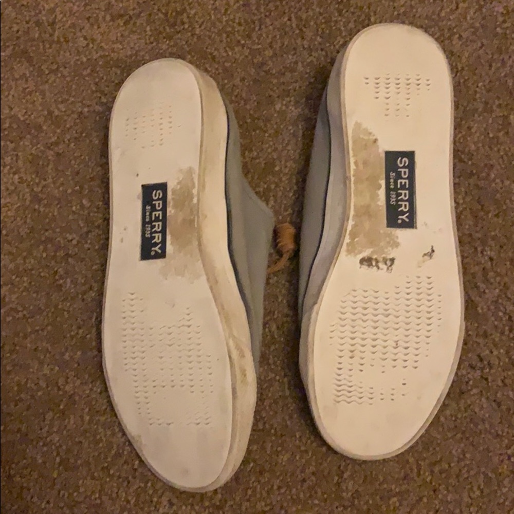 grey size 6.5 sperries - Picture 3 of 3